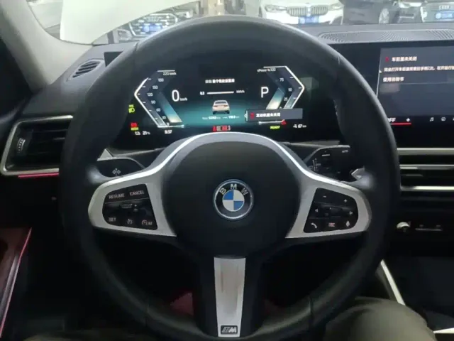 BMW i3 — Фото автомобиля 10