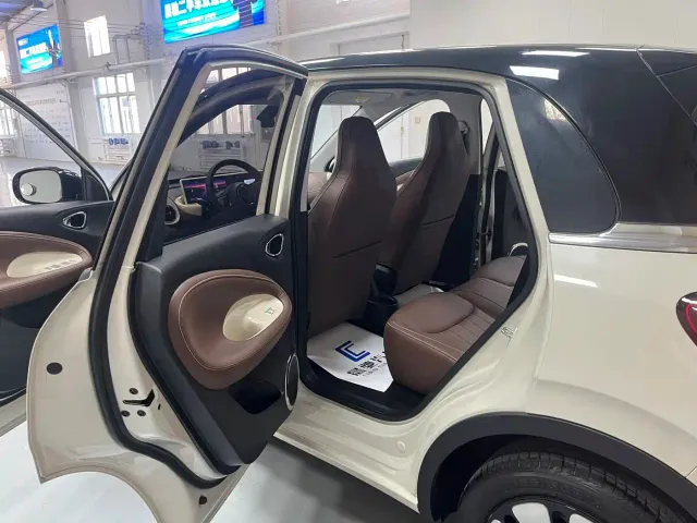 Wuling Bingo — Фото автомобиля 11