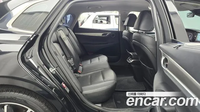 Hyundai Grandeur New — Фото автомобиля 12