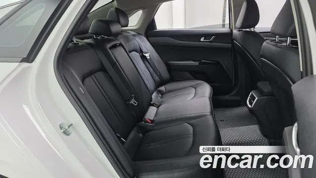 Kia K5 Новый K5 3 поколение 2.0 LPi(Для проката) — Фото автомобиля 11