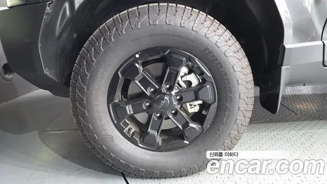 Kia Tasman Tasman 2.5T Бензин 4WD — Фото автомобиля 5