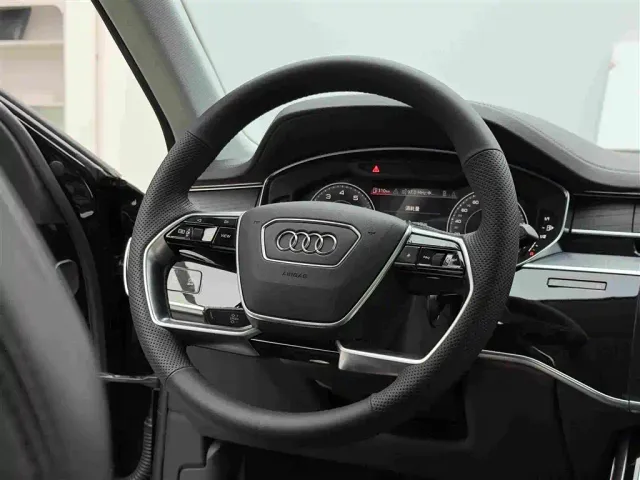 Audi A8 — Фото автомобиля 14