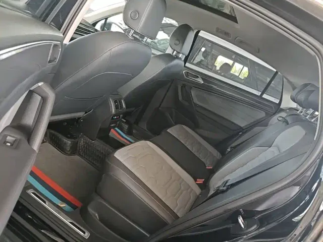 Volkswagen Tiguan X — Фото автомобиля 16