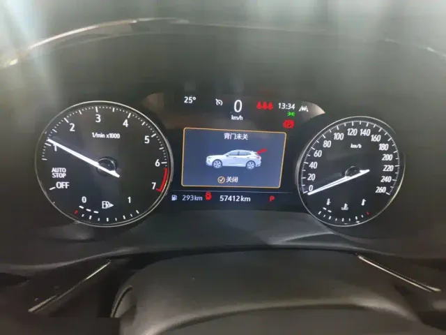 Buick Envision S — Фото автомобиля 12