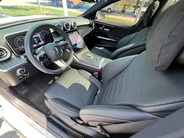 Mercedes-Benz C-Class — Фото автомобиля 11