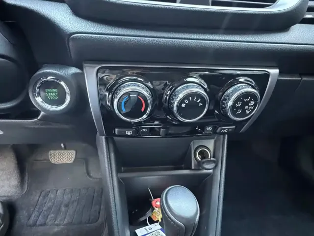 Toyota YARiS L Zhi Xuan — Фото автомобиля 18