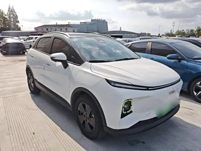 Geely Geometry E Firefly — Фото автомобиля 3