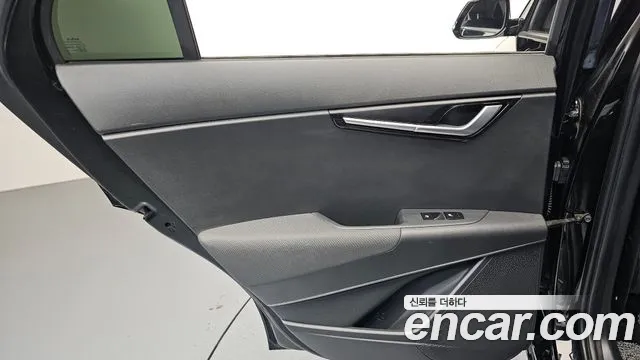 Kia Niro The All New Niro Signature — Фото автомобиля 25