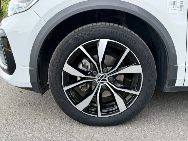 Volkswagen T-Roc — Фото автомобиля 15