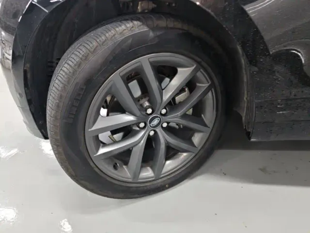 Land Rover Range Rover Velar — Фото автомобиля 22