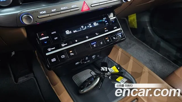 Hyundai Grandeur GN7 — Фото автомобиля 21