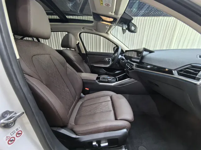 BMW i3 — Фото автомобиля 13