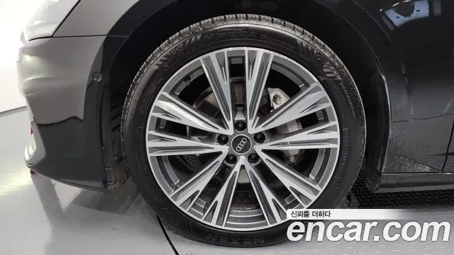 Audi A6 45 TFSI quattro Premium — Фото автомобиля 5