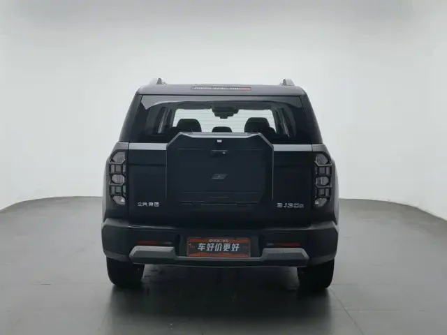BAIC ORV Beijing Off-Road BJ30 2024 1.5T Magic Core Electric Drive Advanced Edition — Фото автомобиля 4