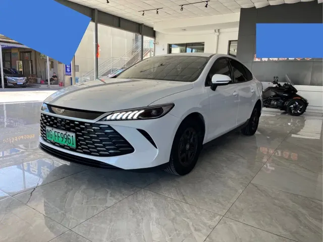 Фотография автомобиля — BYD Qin PLUS