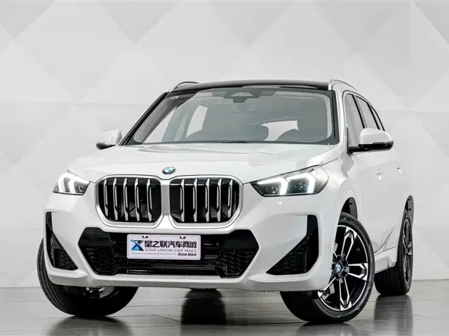 BMW X1 — Фото автомобиля 2