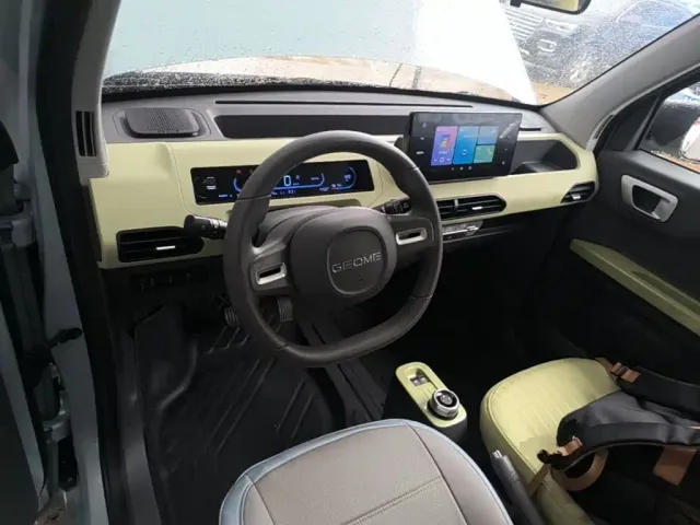 Geely Panda — Фото автомобиля 9