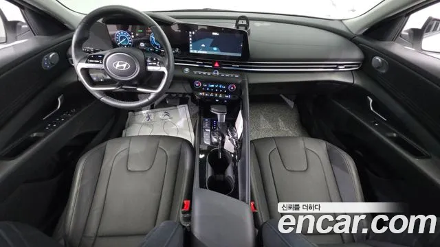 Hyundai AVANTE Inspiration — Фото автомобиля 7