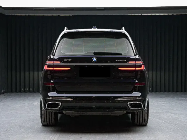 BMW X7 — Фото автомобиля 5