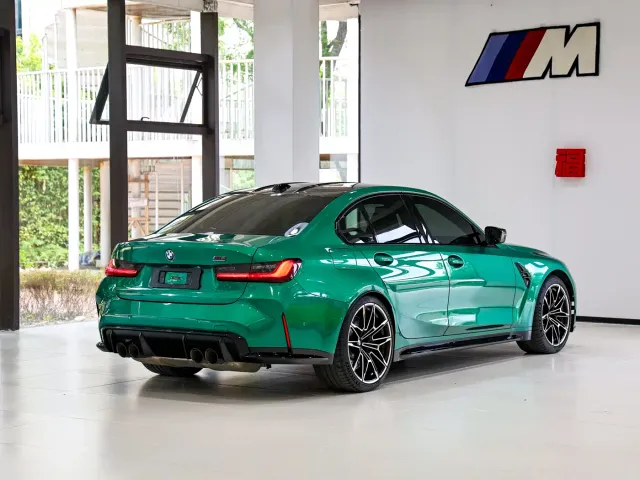 BMW M3 — Фото автомобиля 4