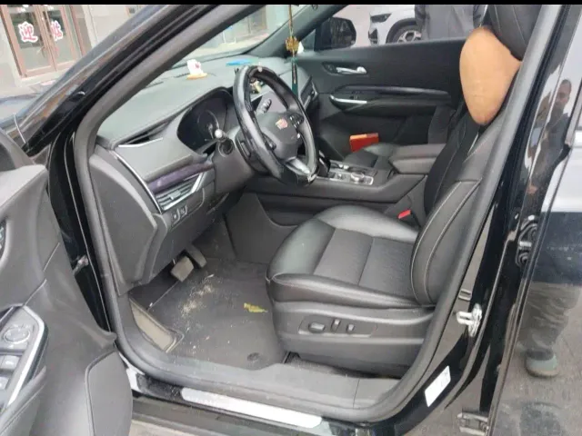 Cadillac XT4 — Фото автомобиля 6