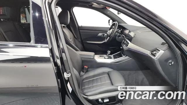 BMW 3-Series 3 серия (G20) 320d Touring M Sport — Фото автомобиля 5