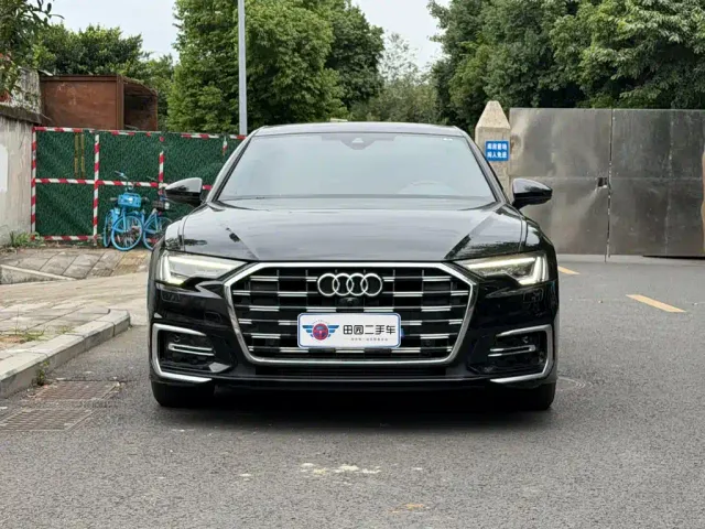 Audi A6L — Фото автомобиля 2