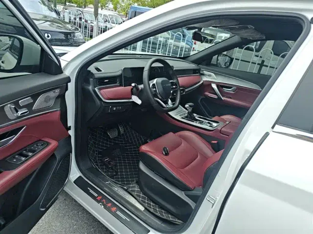 Jetour X70 Plus — Фото автомобиля 15