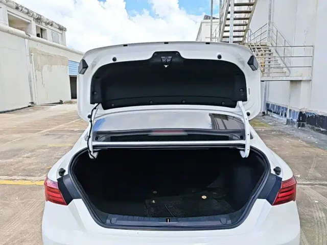 Geely Binrui — Фото автомобиля 18