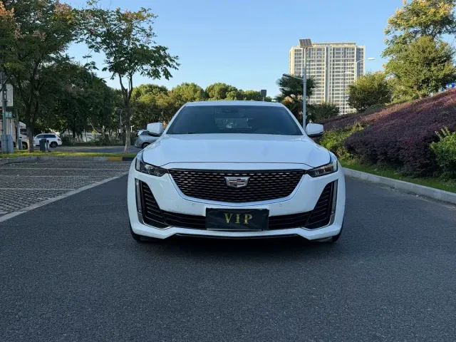 Cadillac CT5 — Фото автомобиля 2