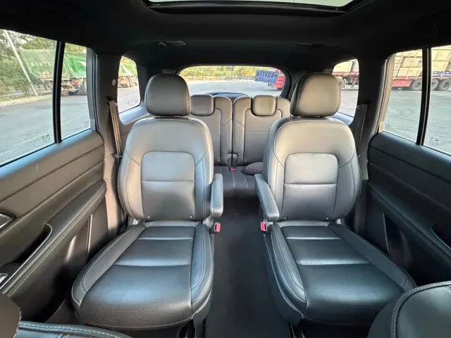 Li Auto ONE — Фото автомобиля 16