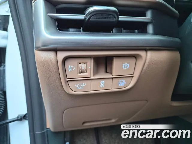 Hyundai Grandeur GN7 — Фото автомобиля 11