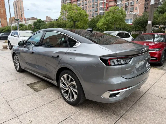 Ford Mondeo — Фото автомобиля 9