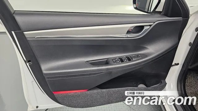 Hyundai Grandeur Новый Grandeur IG 3.0 LPi (Такси) — Фото автомобиля 24