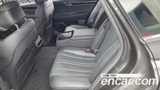Genesis G80 RG3 — Фото автомобиля 16