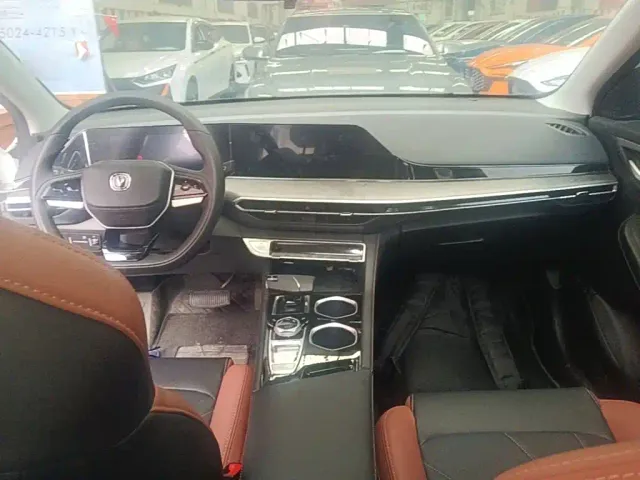 Changan Eado — Фото автомобиля 5