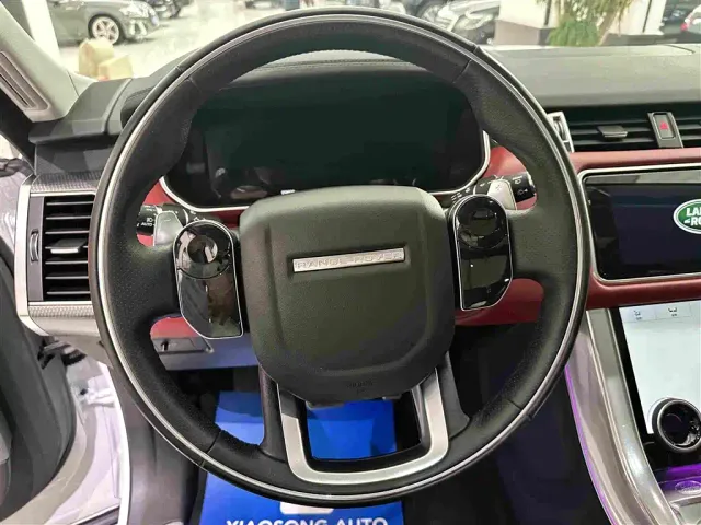 Land Rover Range Rover Sport — Фото автомобиля 8