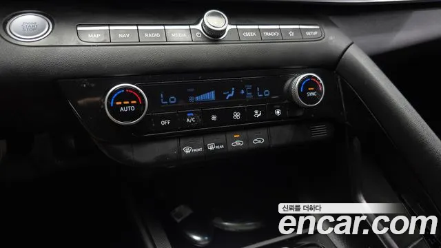 Hyundai Avante CN7 — Фото автомобиля 23