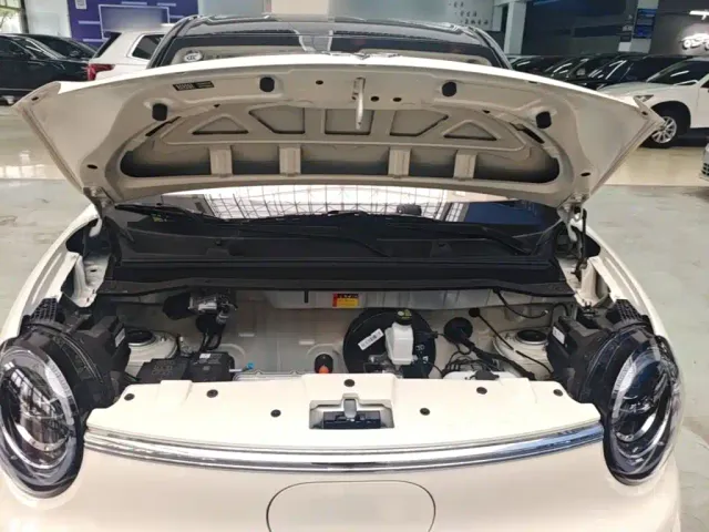 Wuling Hongguang Mini EV — Фото автомобиля 19