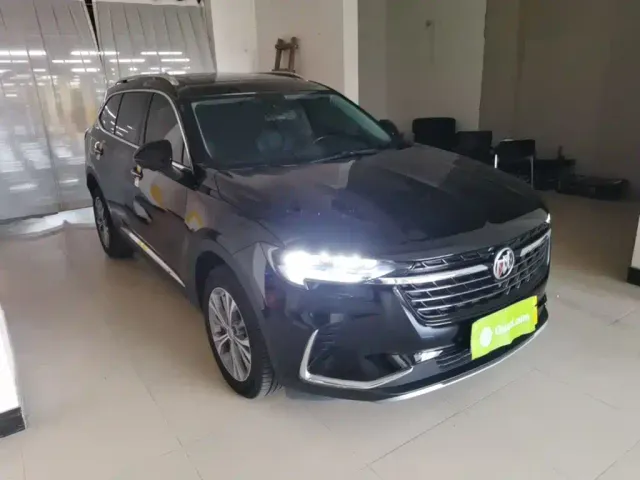 Buick Envision Plus — Фото автомобиля 3