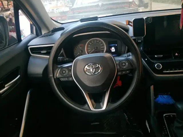 Toyota Frontlander — Фото автомобиля 15