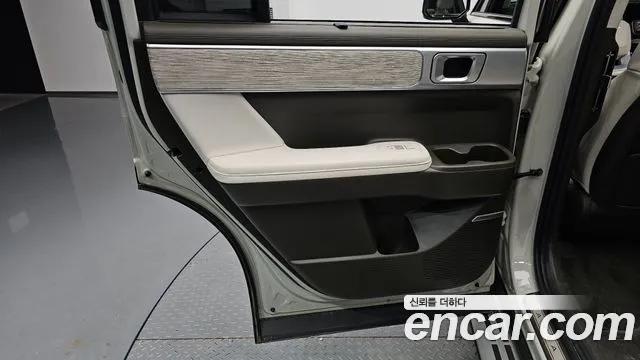 Hyundai Santa Fe — Фото автомобиля 14
