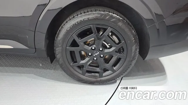 Kia Carnival Generation 4 — Фото автомобиля 20