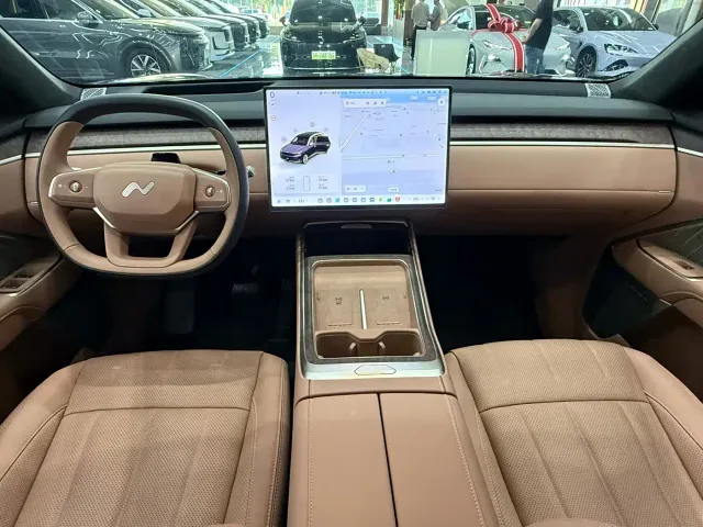 Onvo L90 — Фото автомобиля 6