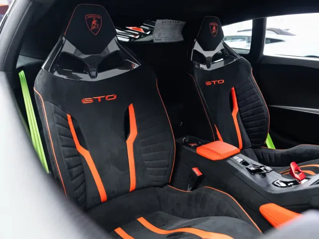 Lamborghini Huracan — Фото автомобиля 7