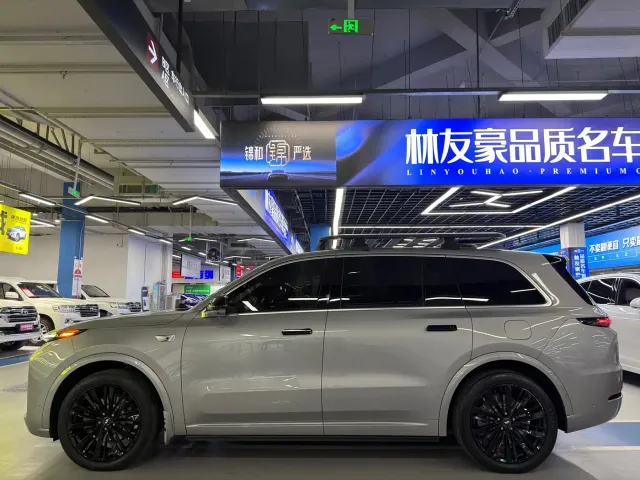 Li Auto L9 — Фото автомобиля 7