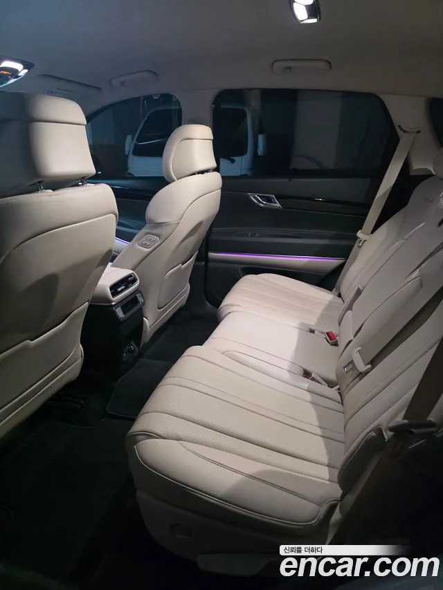 Genesis GV80 — Фото автомобиля 10
