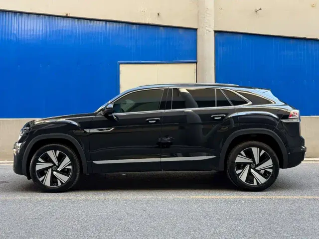 Volkswagen Teramont — Фото автомобиля 3