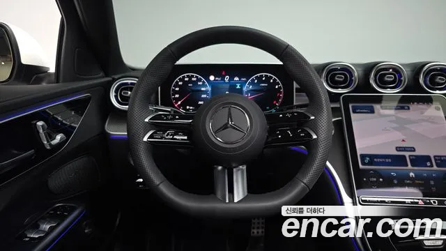 Mercedes-Benz C-Class — Фото автомобиля 12