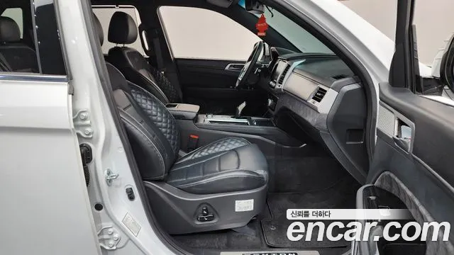 KG_Mobility_Ssangyong Rexton All Rexton Дизель 2.2 4WD — Фото автомобиля 11